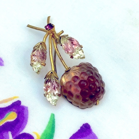 Vintage Art Glass  Gold and Pink Raspberry Brooch - Picture 3 of 6